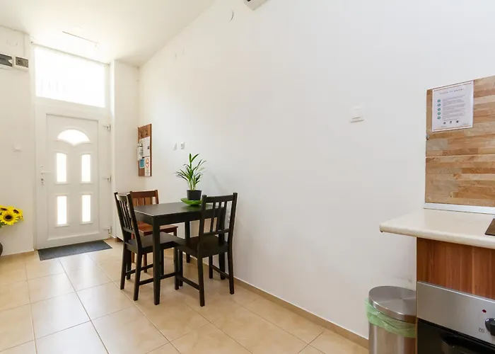 Apartment Next To The Boulevard Budapest